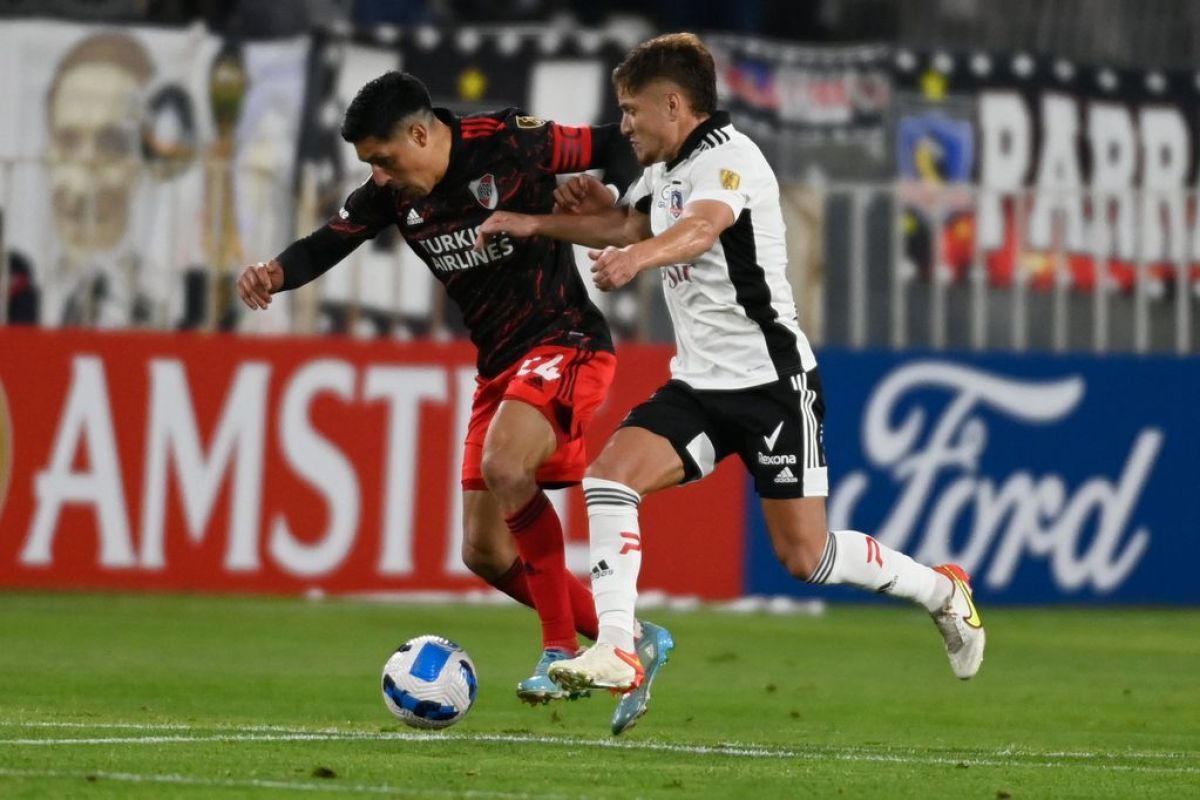 River Plate le ganó 2-1 a Colo Colo en Chile y quedó como único líder del Grupo F